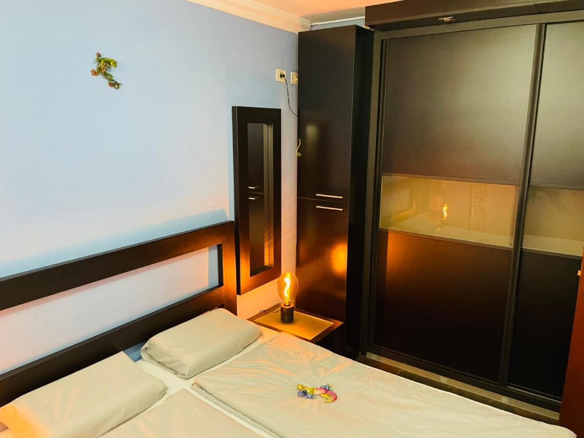 Lizards Lounge - Tanife Apartment Beim Yumbo Playa del Inglés Kültér fotó